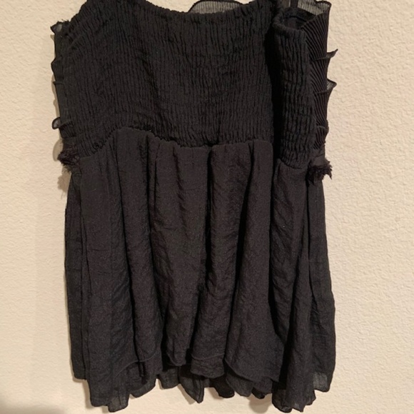 Rachel & Chloe Tank - Picture 2 of 3